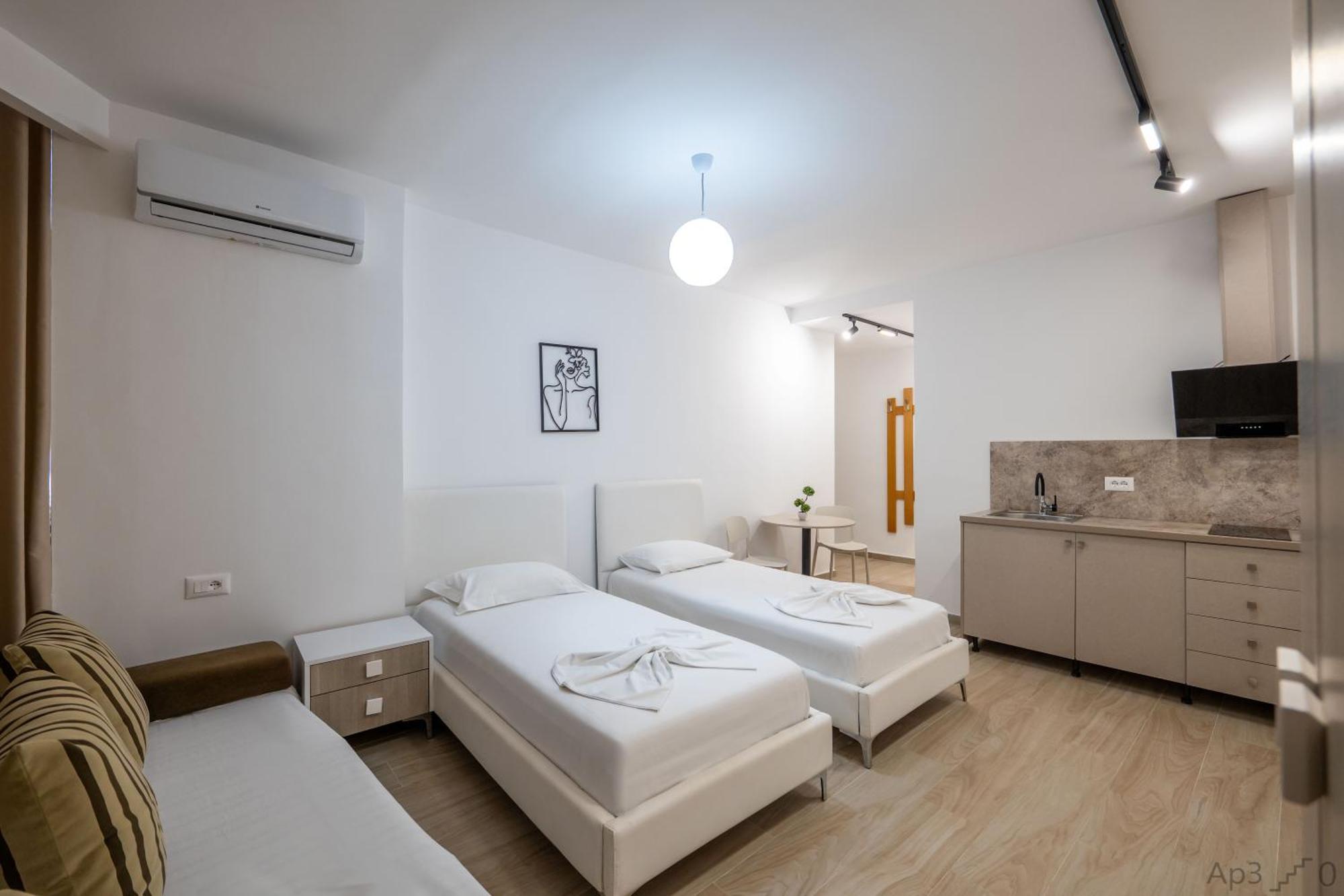 Sea Side Apartment Sarandë Exterior foto